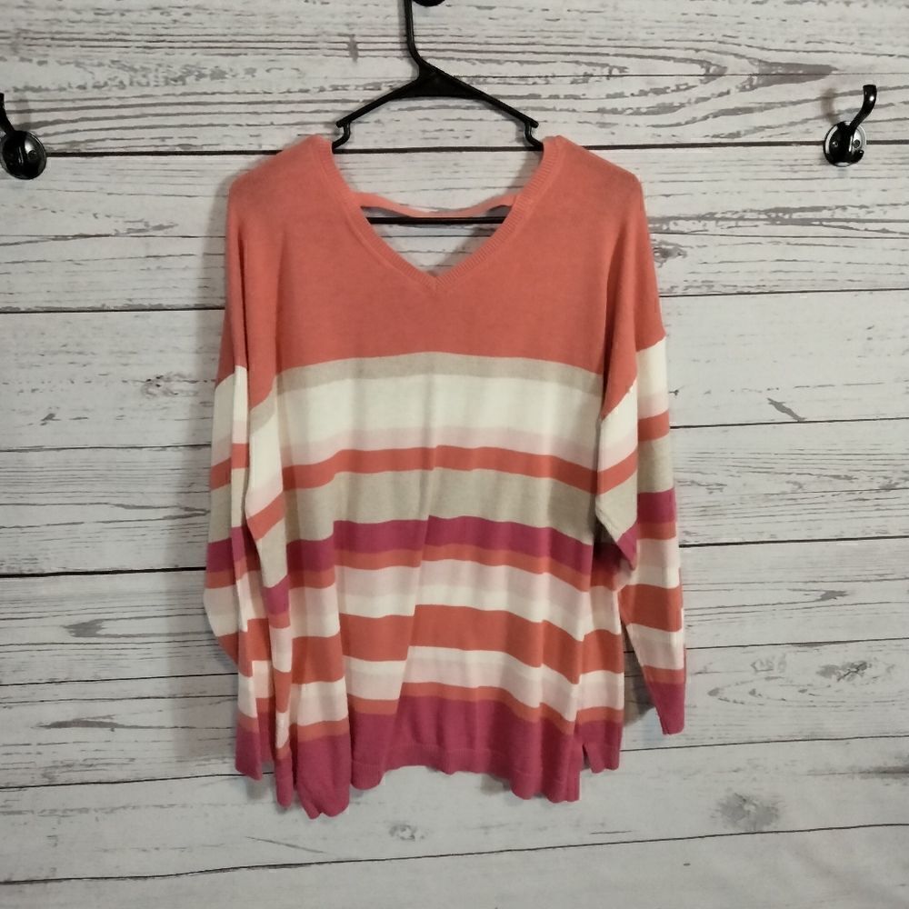 "avenue" woman's sweater    - Picture 3 of 7